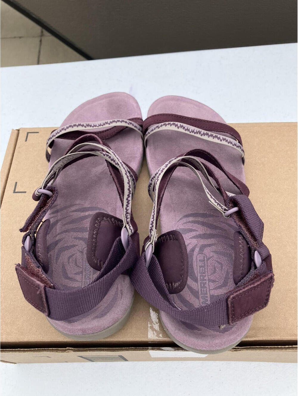 Merrell Women's Size 6 Terran 3 Cush Lattice Sandals Burgundy Leather J005662 - Picture 3 of 8